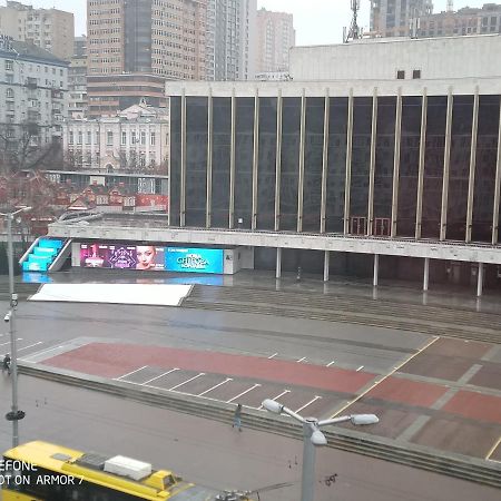Двухкомнатная Квартира С Видом На Дворец Украина Kiev Bagian luar foto